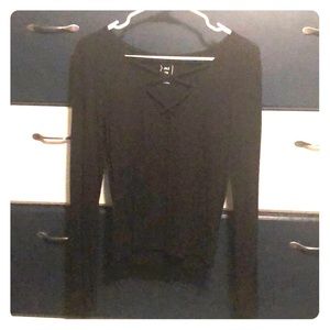 Long sleeve criss cross top